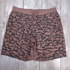 Lululemon T.H.E. Short Men XXL Brown Camo Athletic Gym Workout Shorts